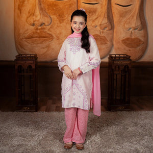 Printed Lawn Suit – Parisa for girls — Rangooz