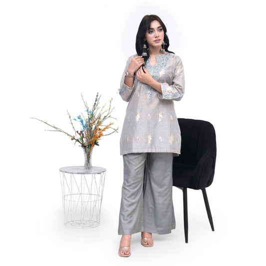 Selin – Embroidered Jacquard Set