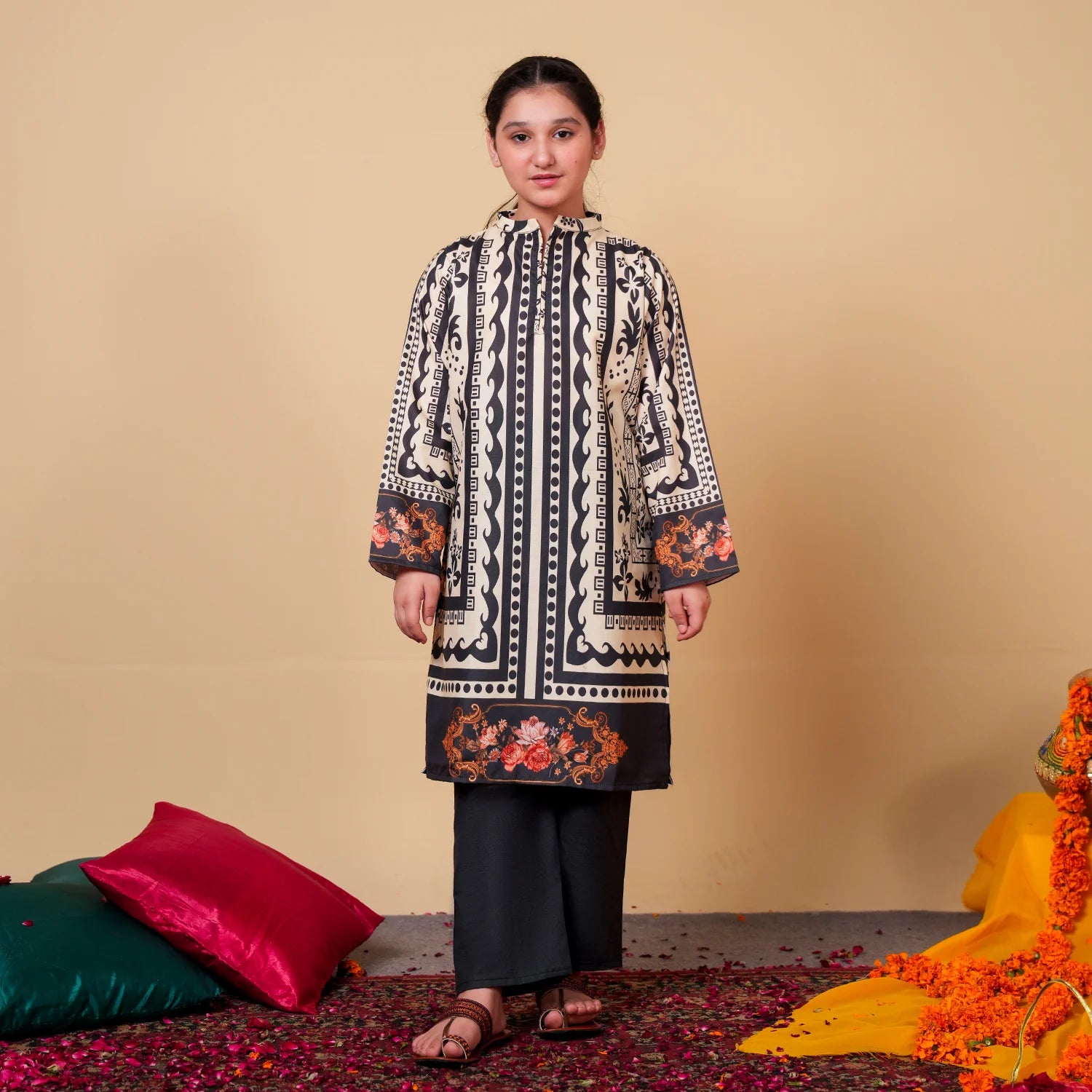 Printed Khaddar Suit - Noir Elegance