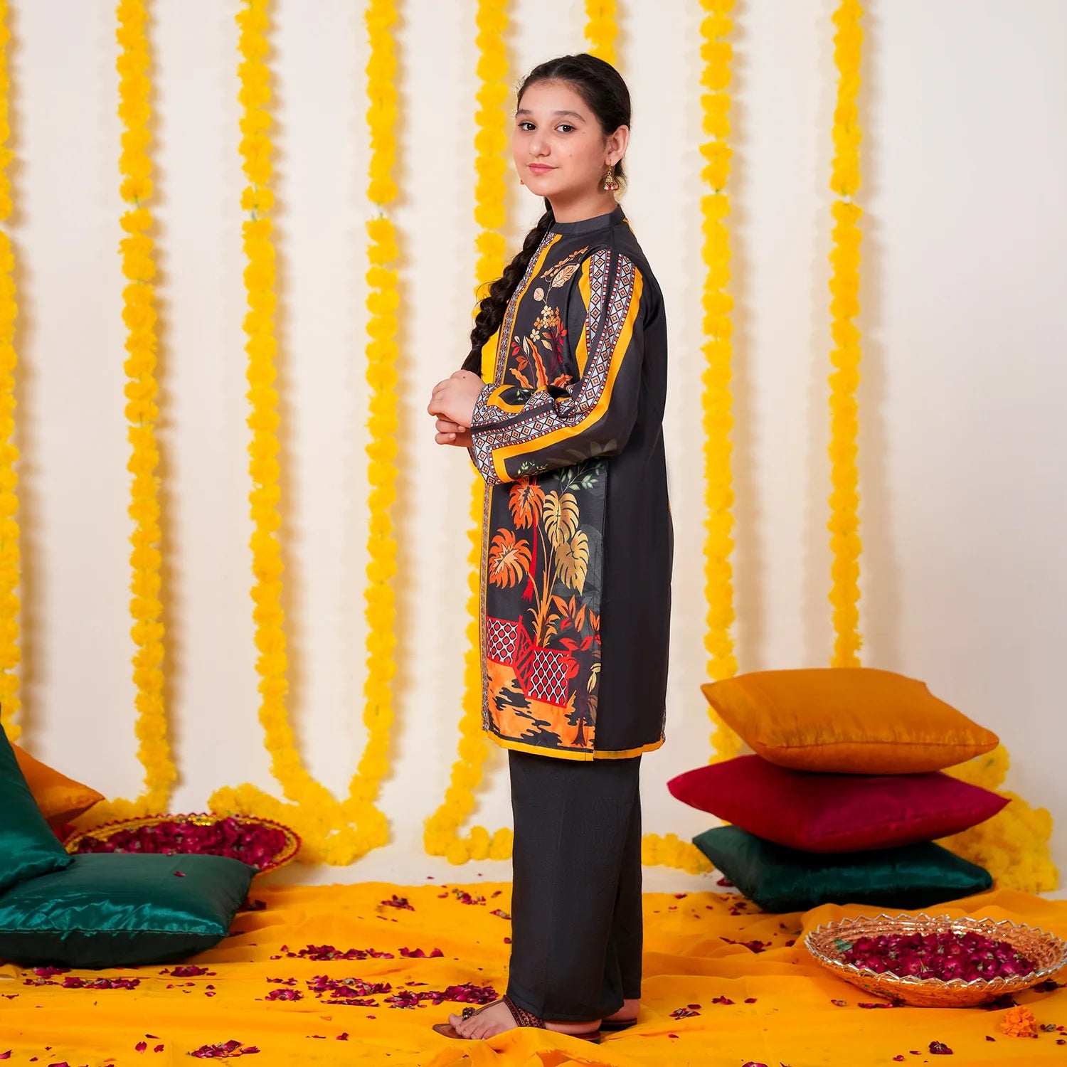 Printed Khaddar Suit - Noir Sunset