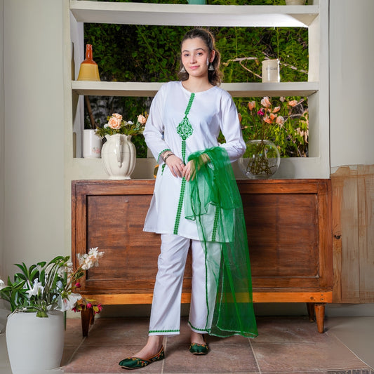Independence Luxe – Embroidered 3-Piece Set